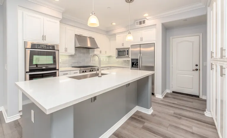 Modern kitchen with white cabinet doors